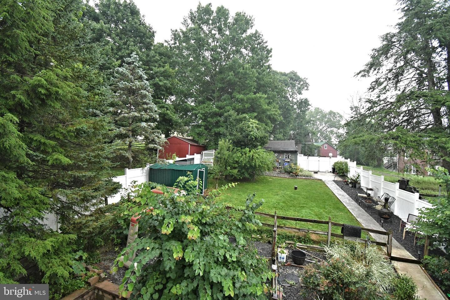 658 Macoby Avenue photo 42