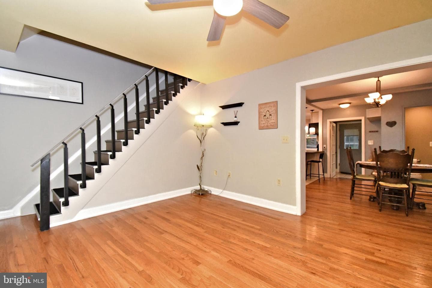 658 Macoby Avenue photo 5