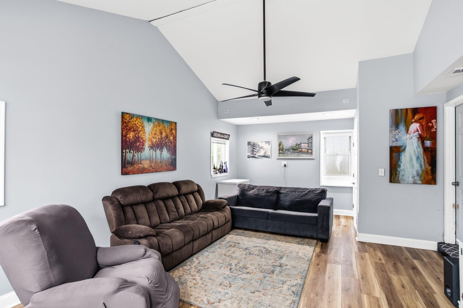 154 Central Avenue photo 11