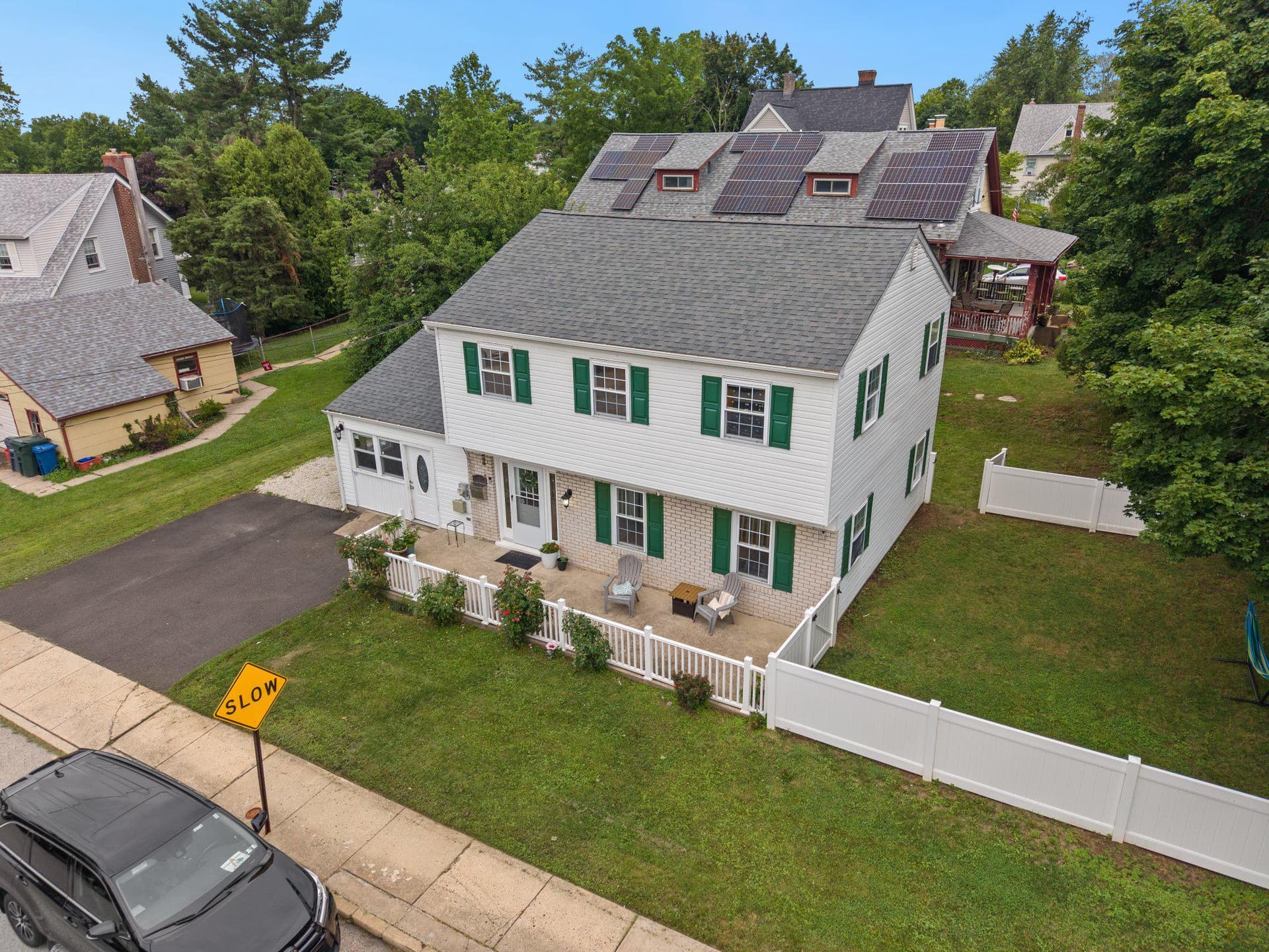 154 Central Avenue photo 25