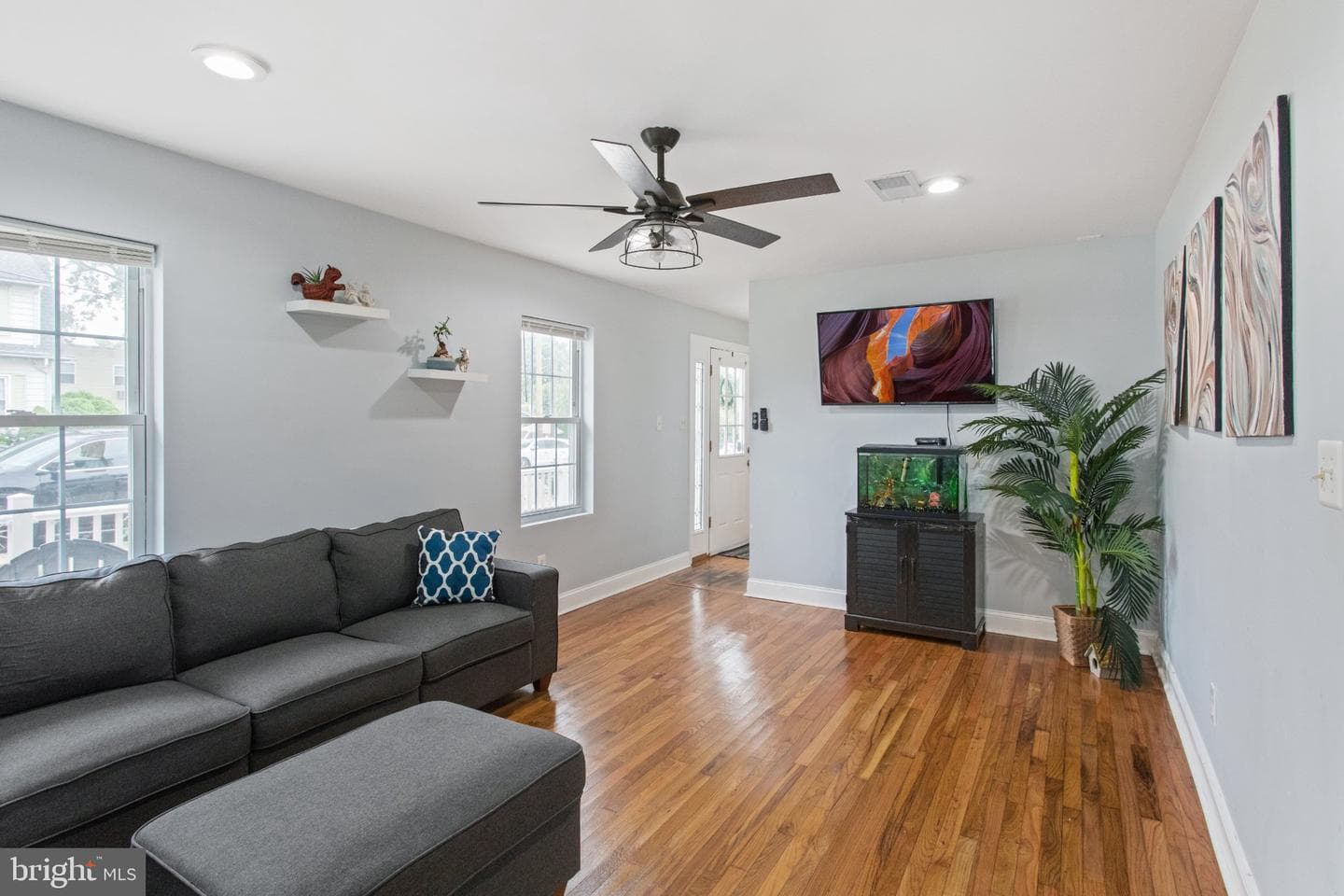 154 Central Avenue photo 6