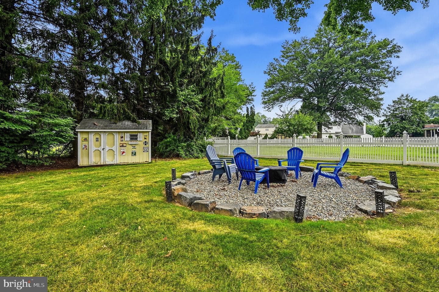 663 Serrill Drive photo 30