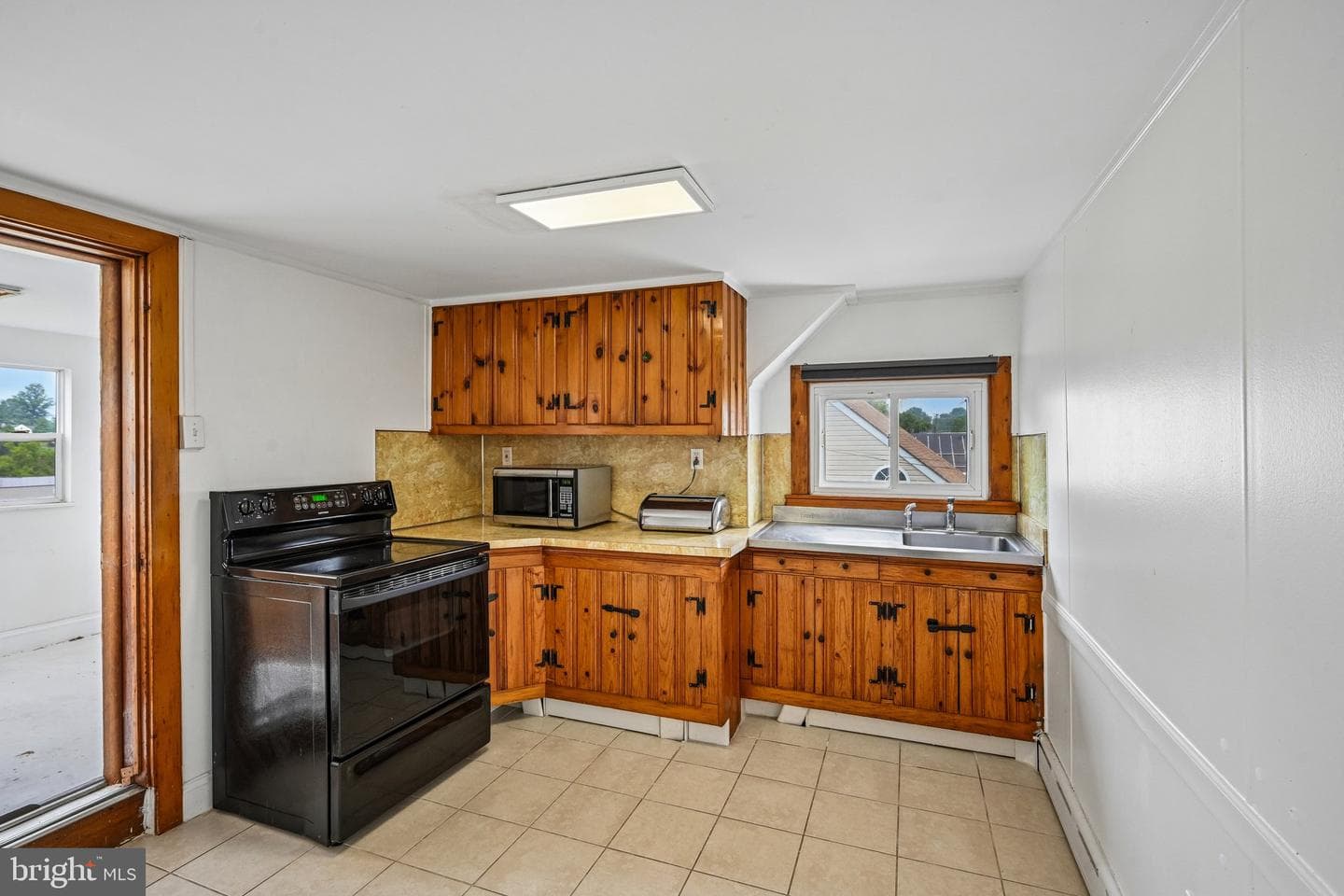 2144 Sunnyside Avenue photo 22