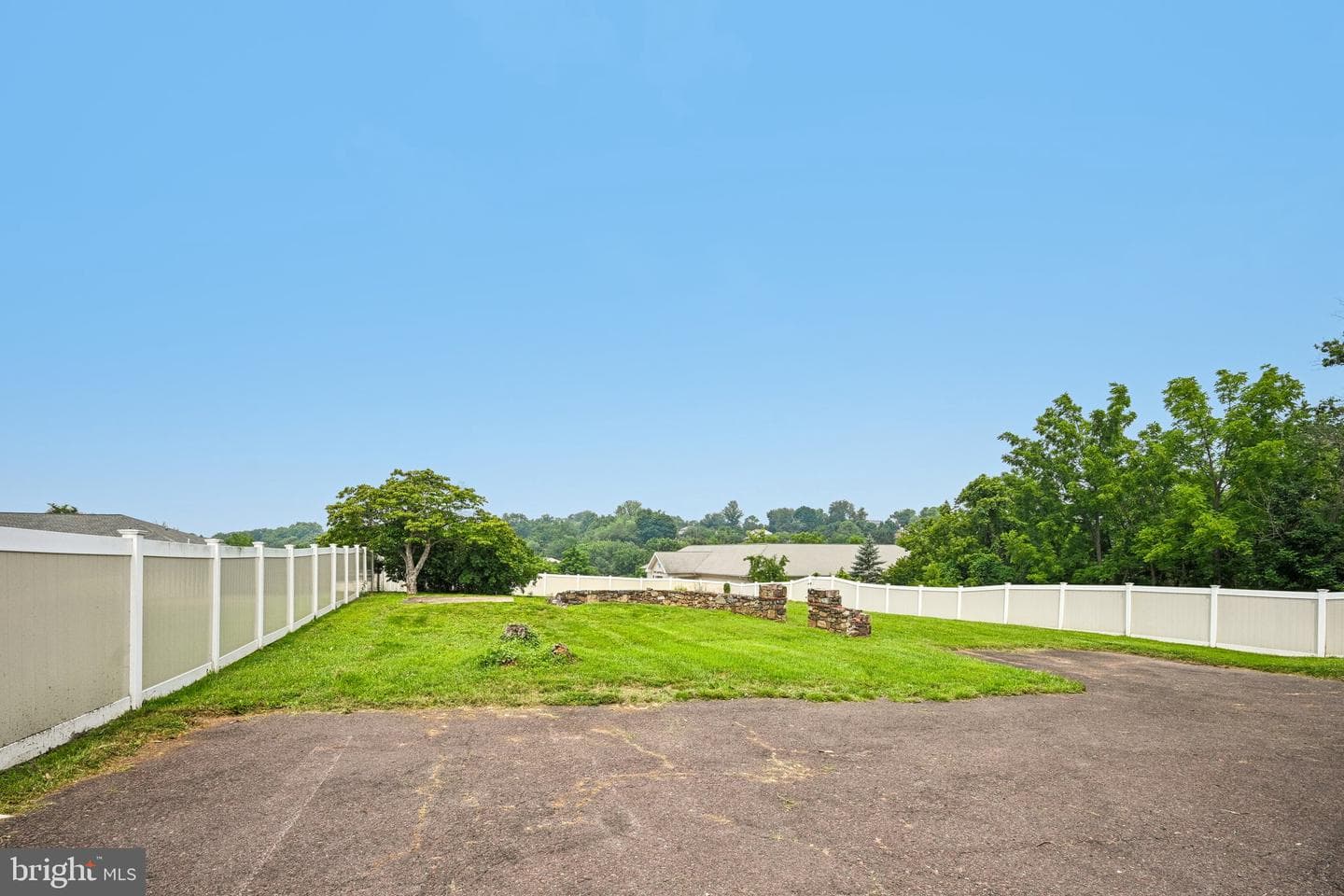 2144 Sunnyside Avenue photo 32