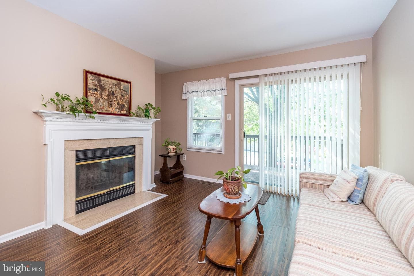 1408 Bronte Court photo 16