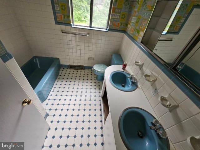 8128 Cedar photo 25