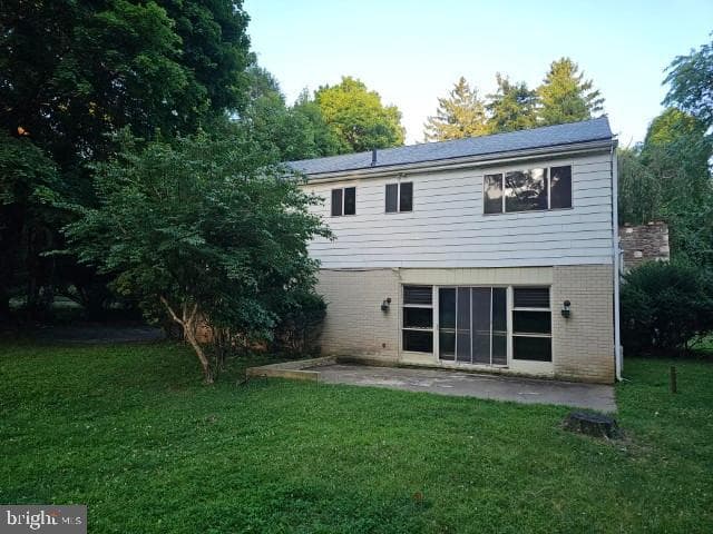 8128 Cedar photo 4