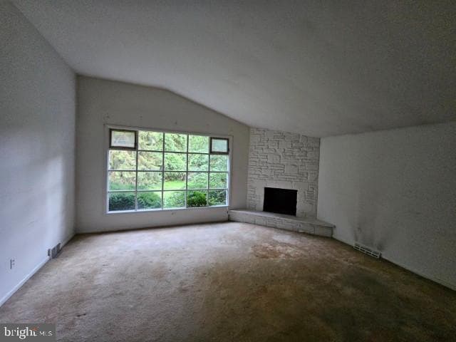 8128 Cedar photo 6