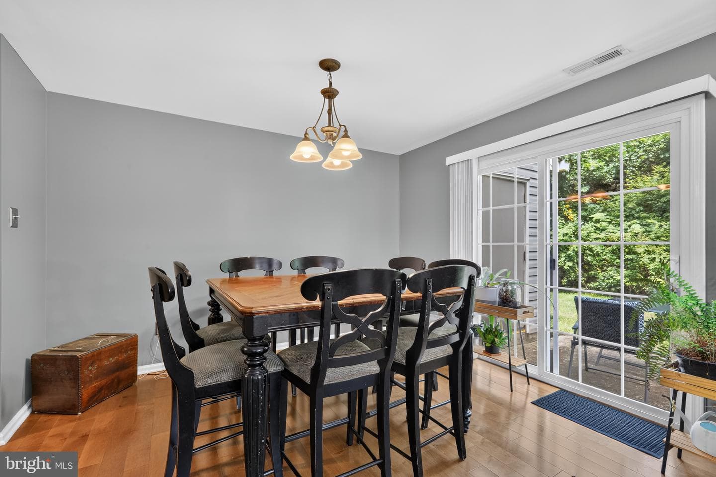 474 Stoneglen Street photo 10
