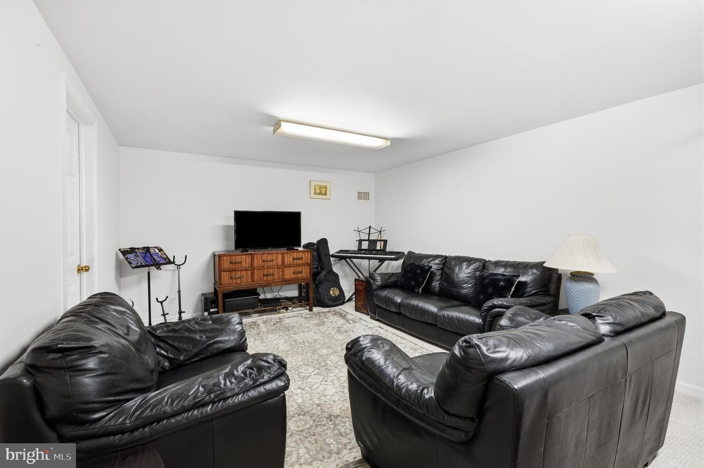 1132 Lindsay Lane photo 8