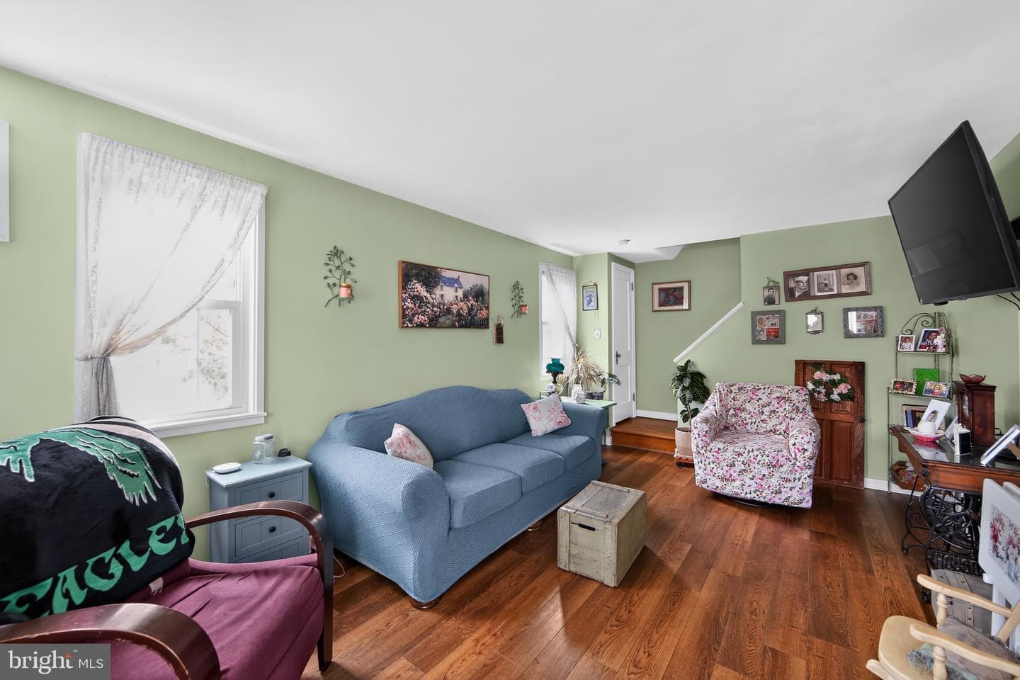 250 W King Street photo 8