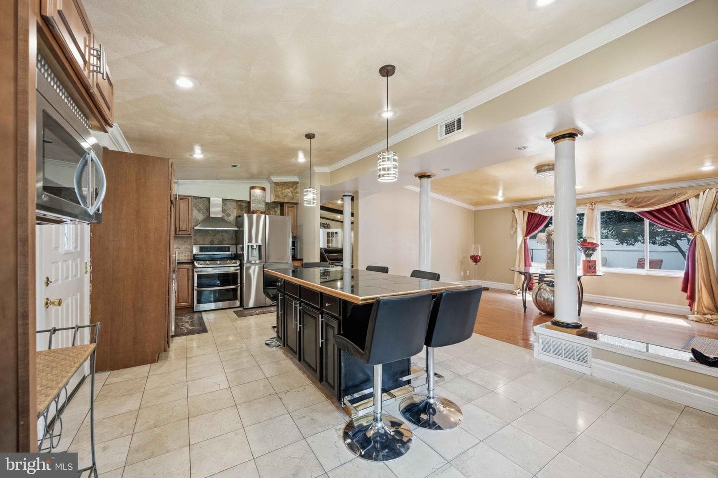 228 Bridge Street photo 16