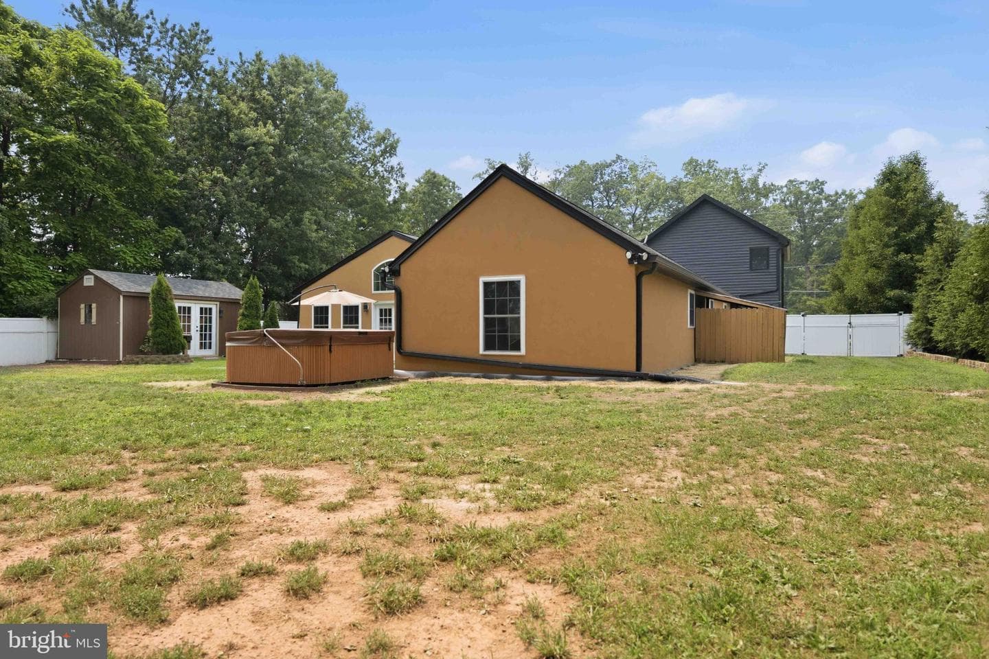 228 Bridge Street photo 44