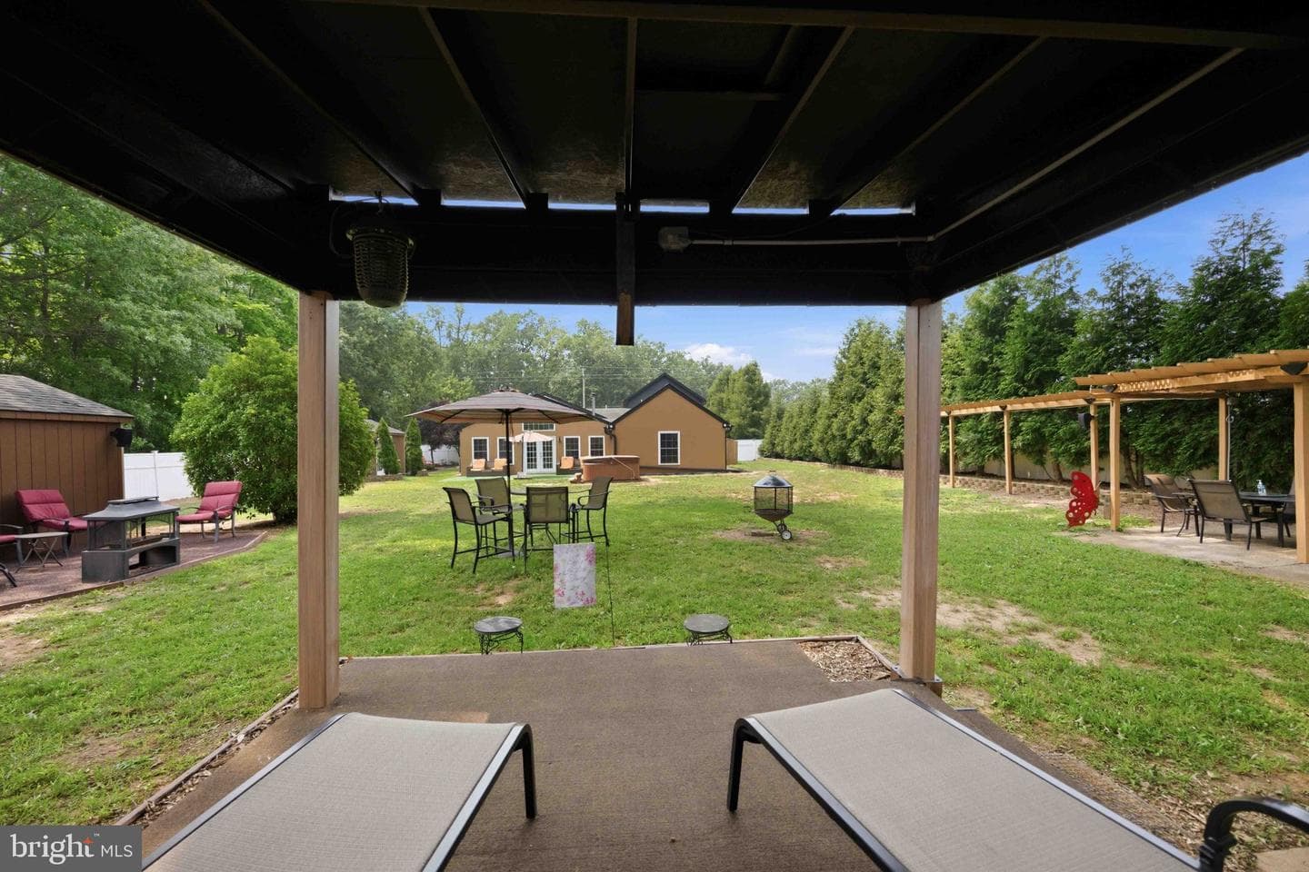 228 Bridge Street photo 49