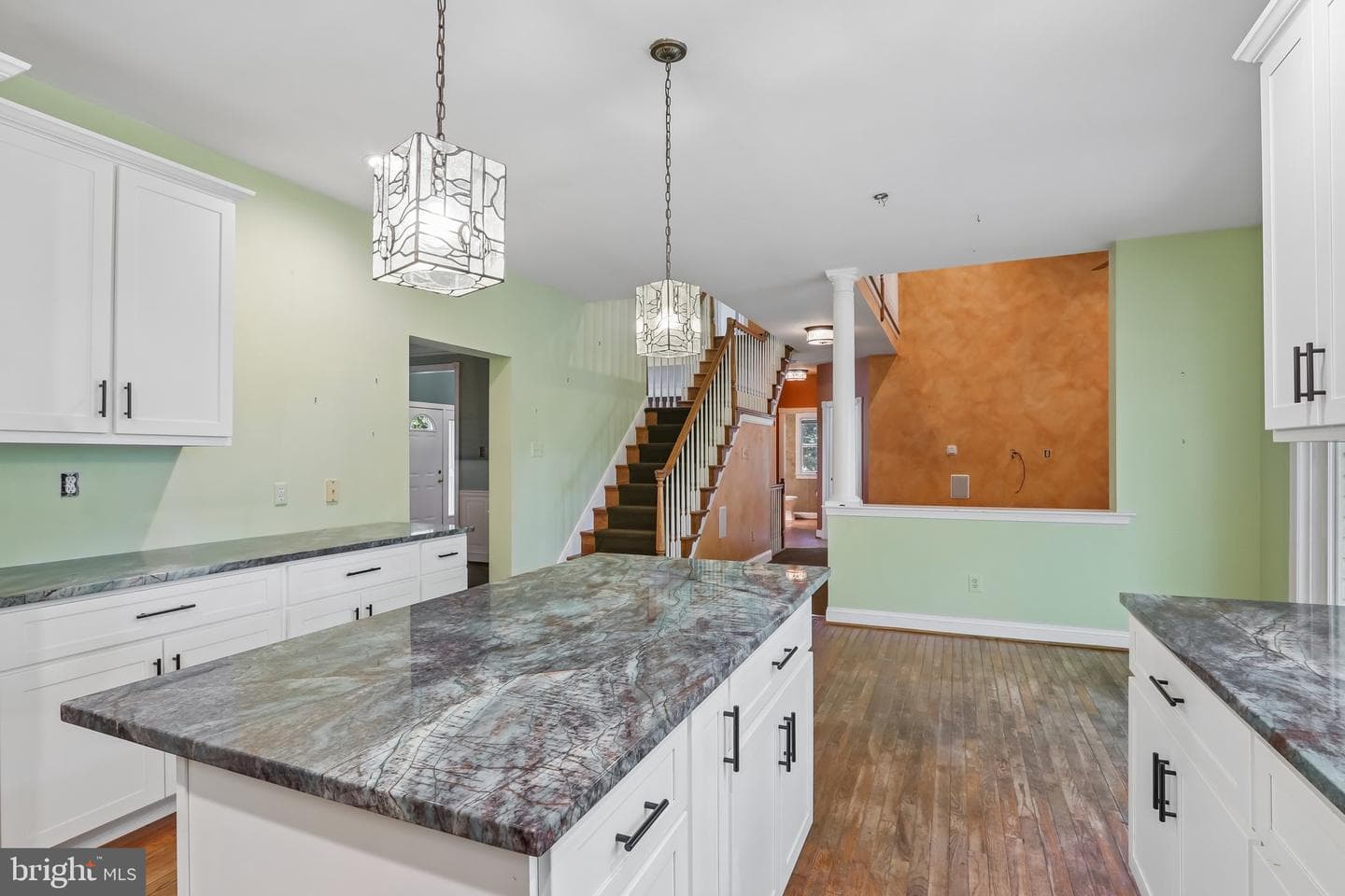 111 Manor Drive photo 27