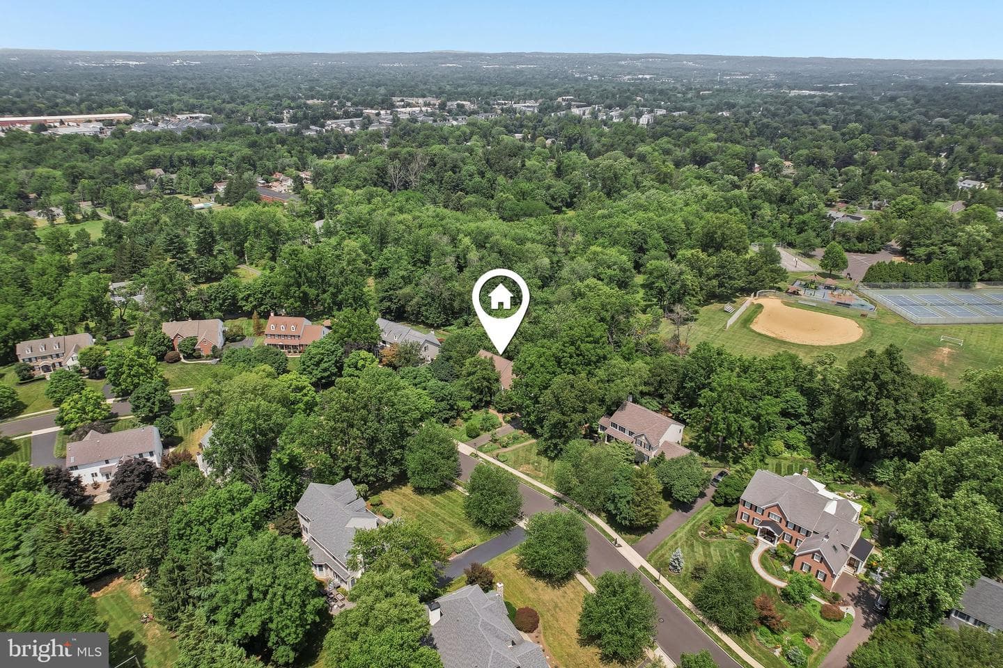 111 Manor Drive photo 66