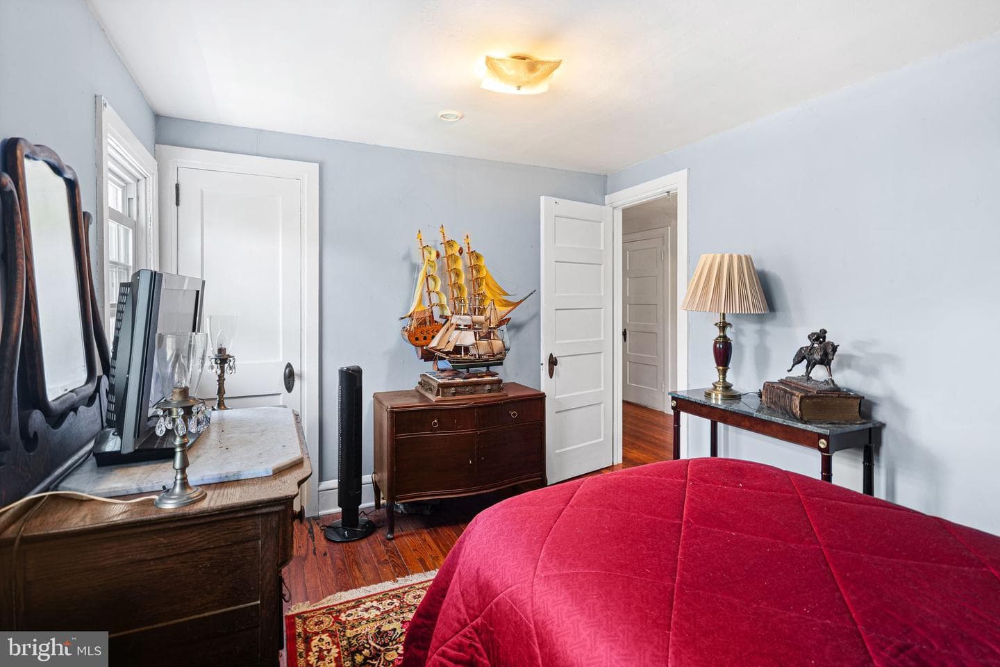 421 S 5th Street photo 25