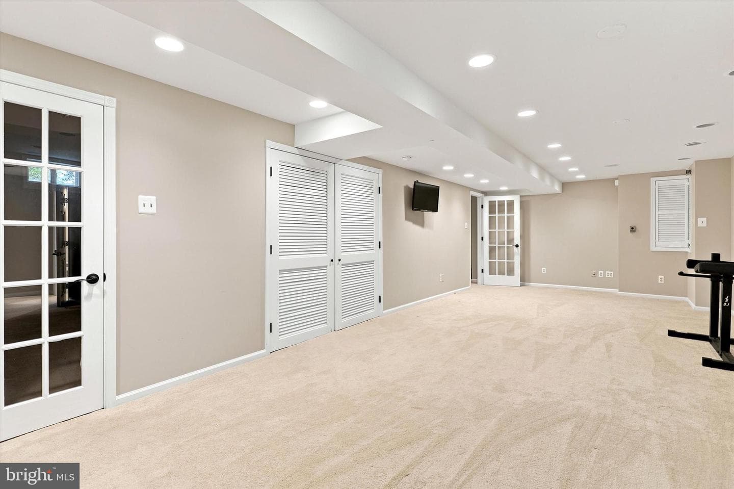 150 Fairway Drive photo 27