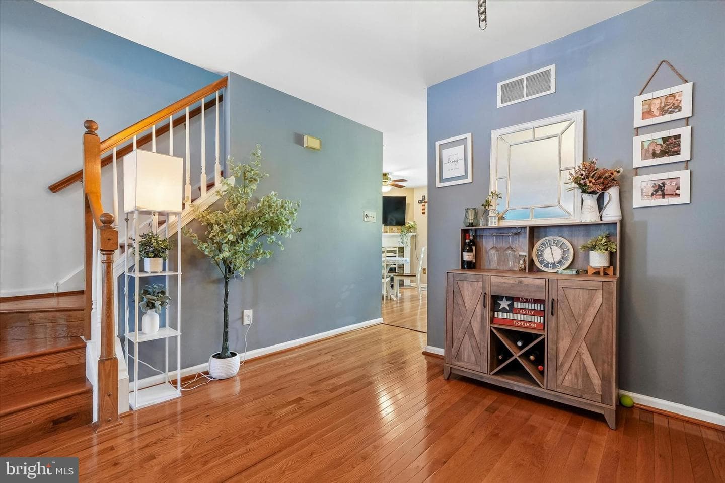 104 Yorkshire Way photo 9