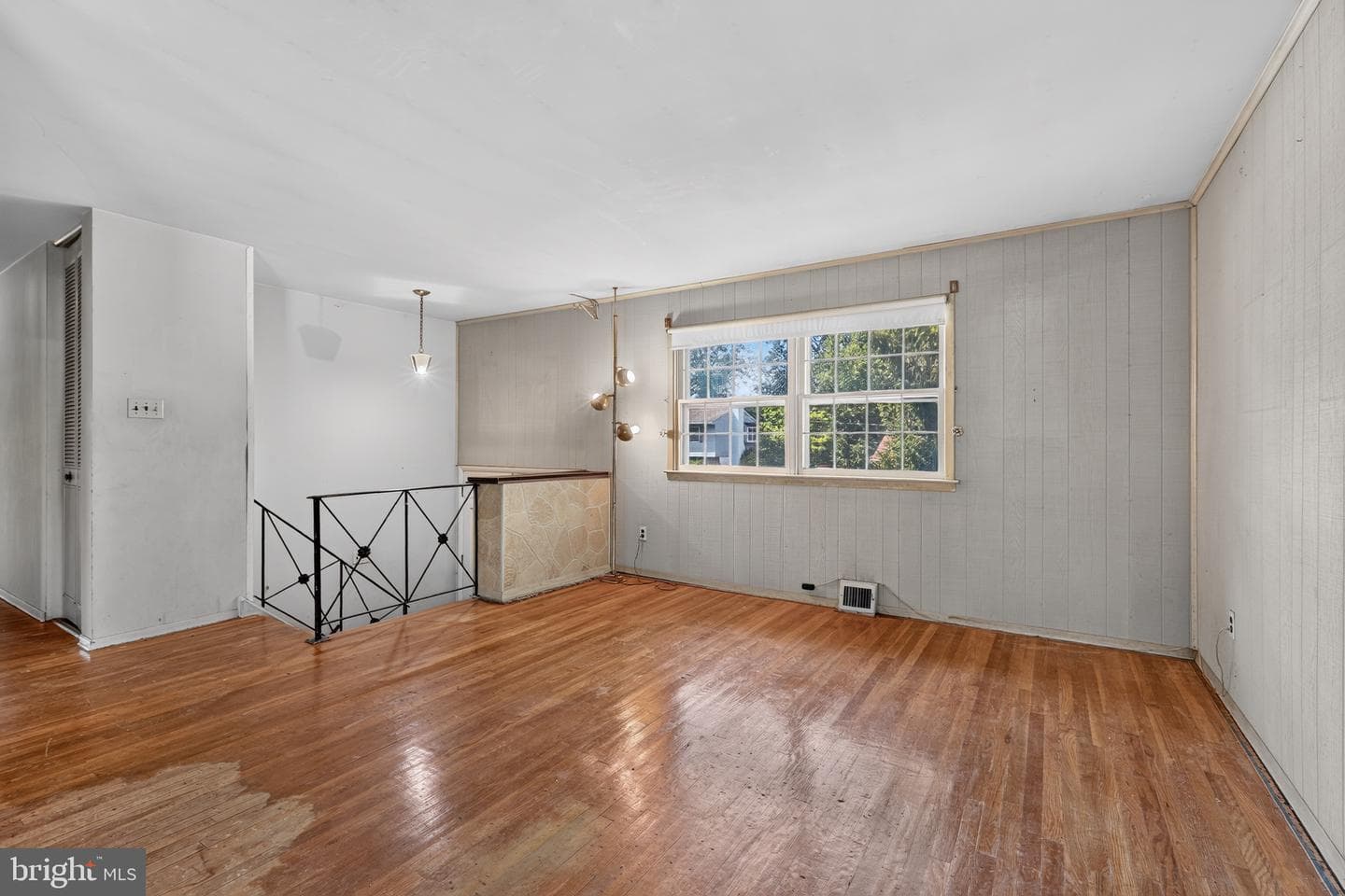 807 Yorktown Street photo 3
