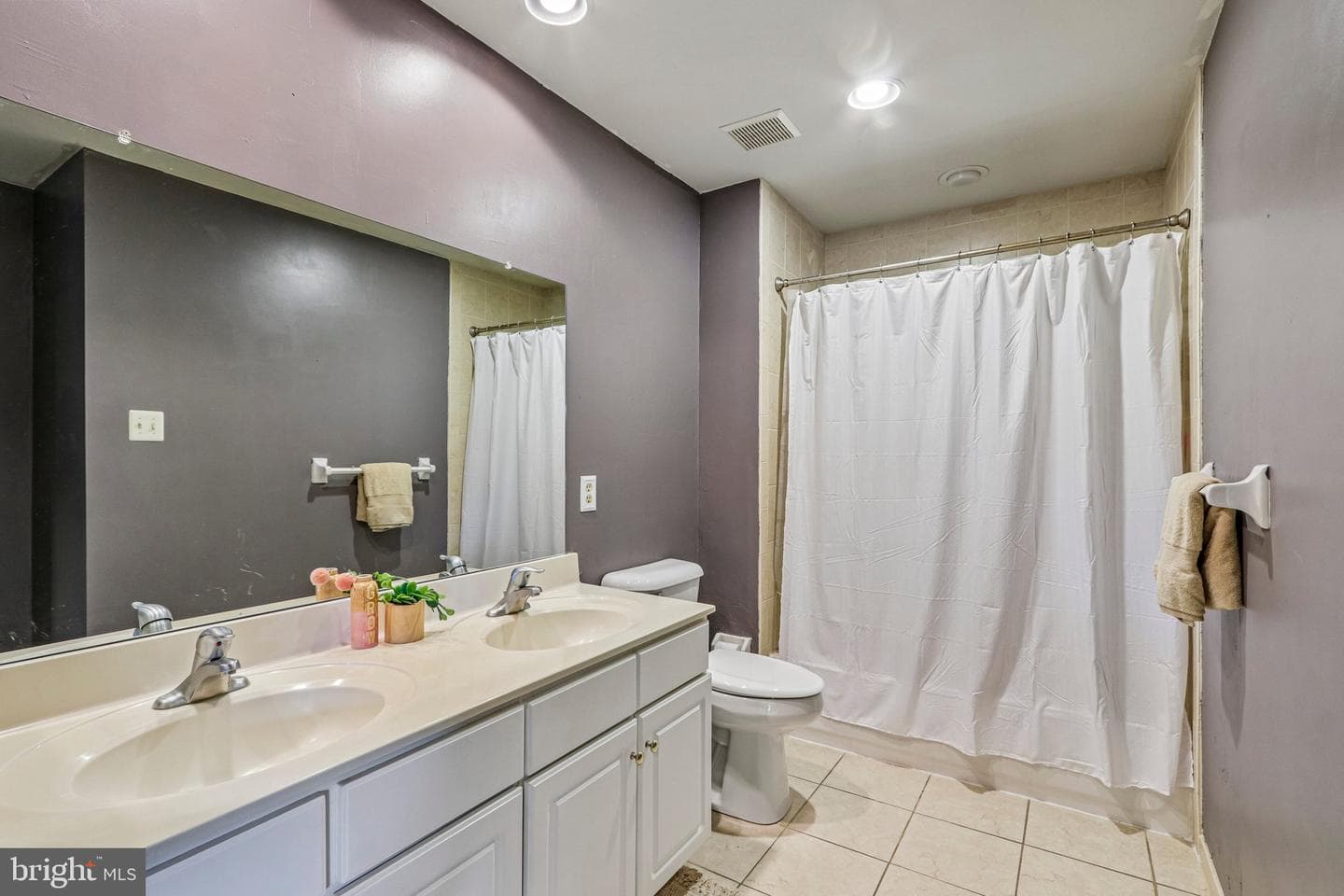 1044 Glendevon Drive photo 27