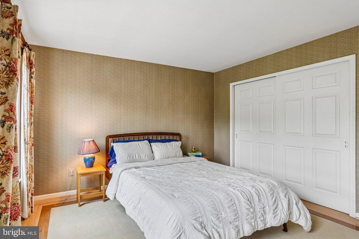1044 Glendevon Drive photo 34