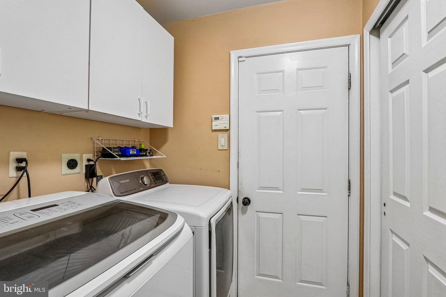 1044 Glendevon Drive photo 35