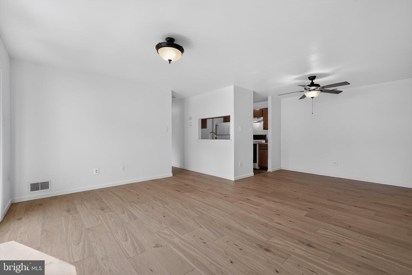 1313 Morris Court photo 9