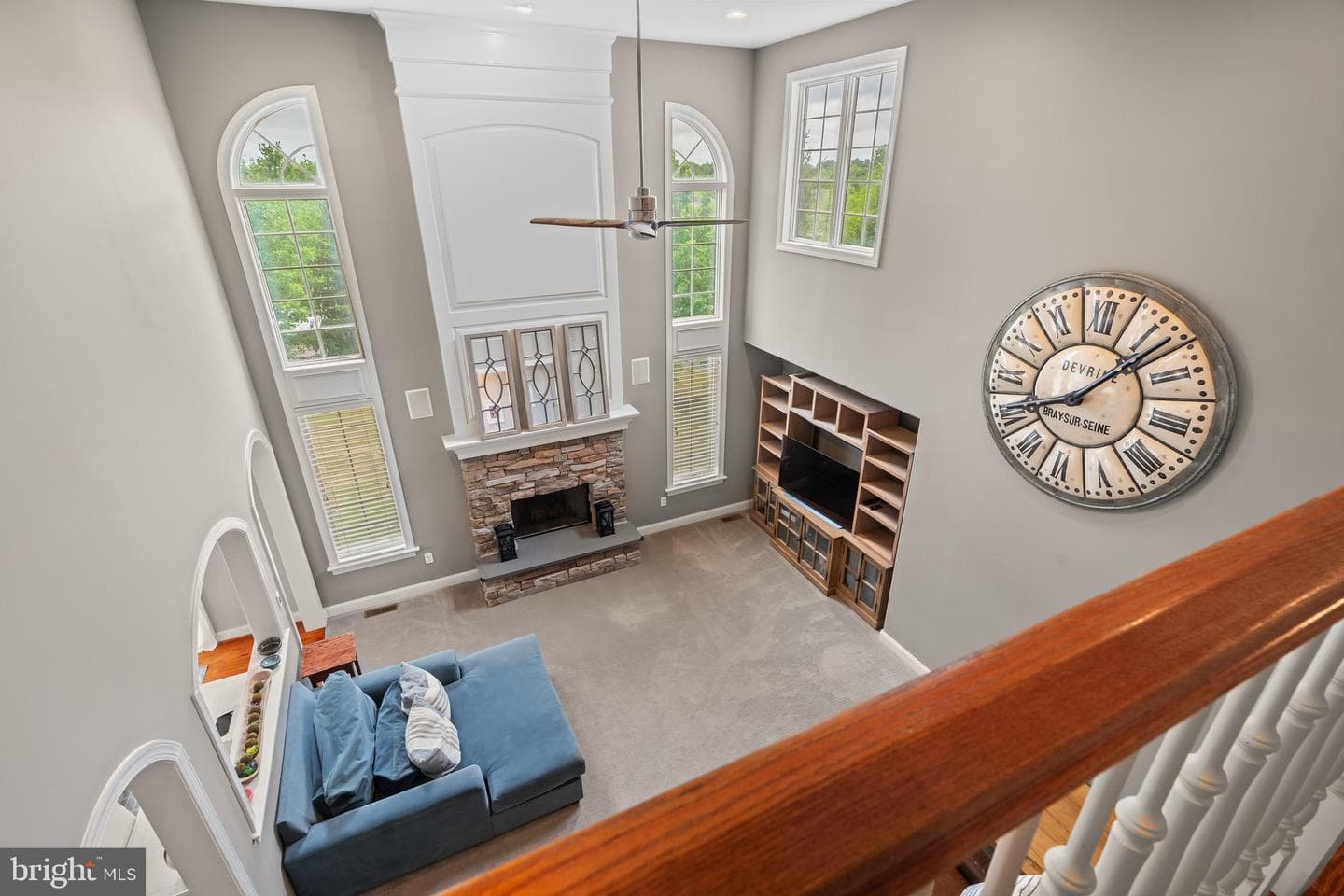 587 Woodview Lane photo 40