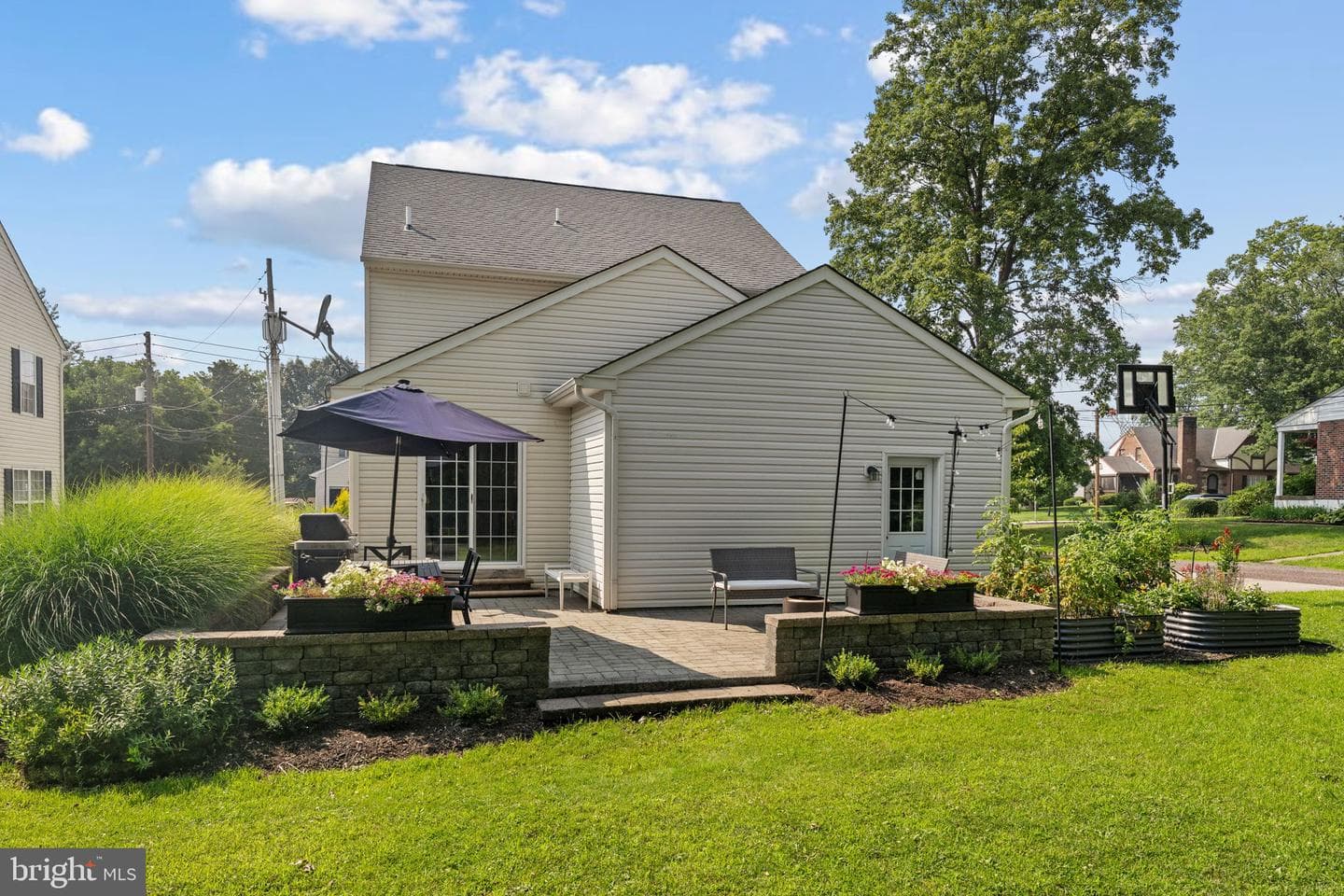 128 Montgomery Avenue photo 29