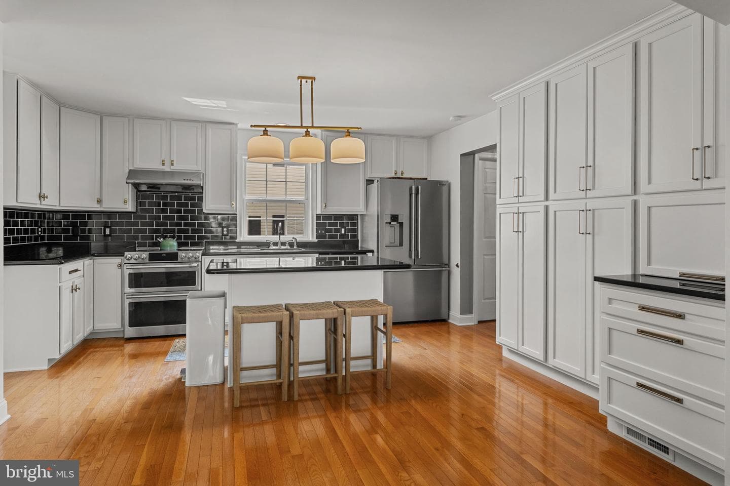128 Montgomery Avenue photo 8