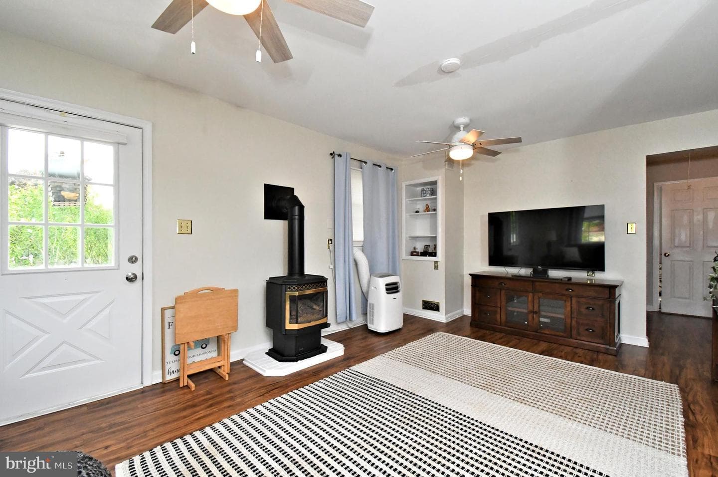 109 Macintosh Lane photo 35