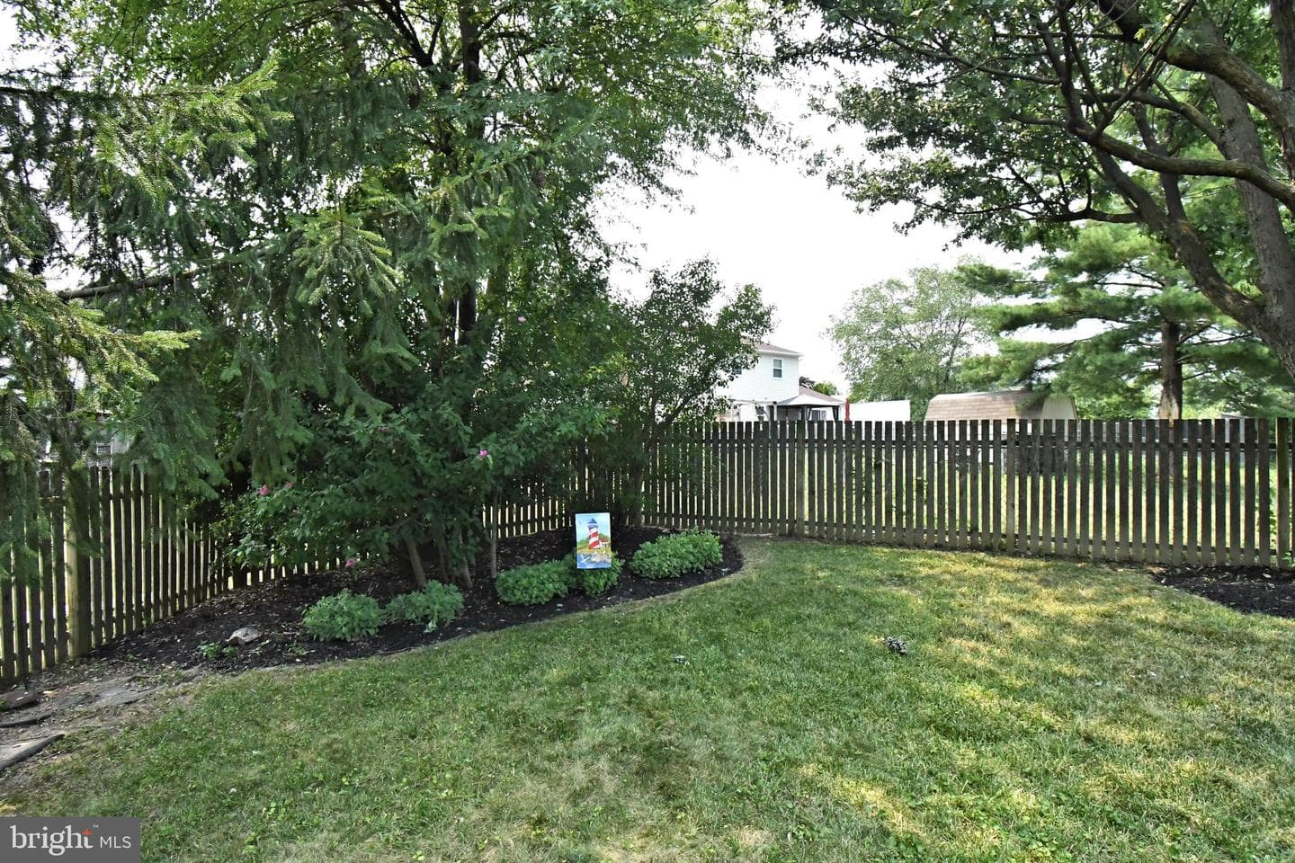 109 Macintosh Lane photo 49