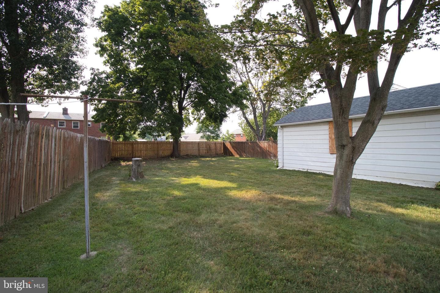 215 Lancaster Avenue photo 4