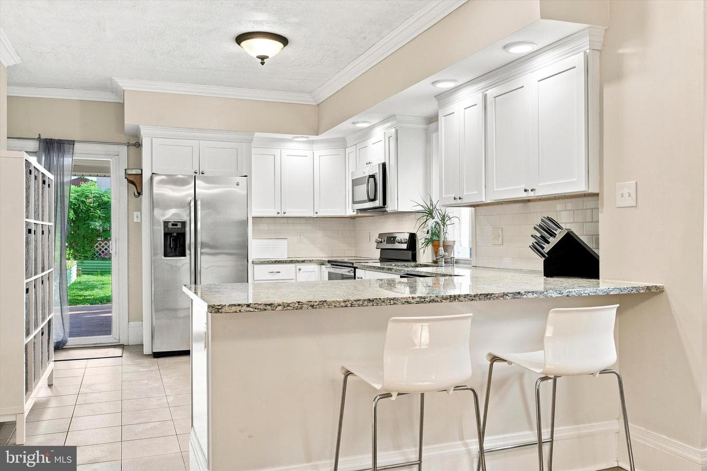 644 Chestnut Street photo 6