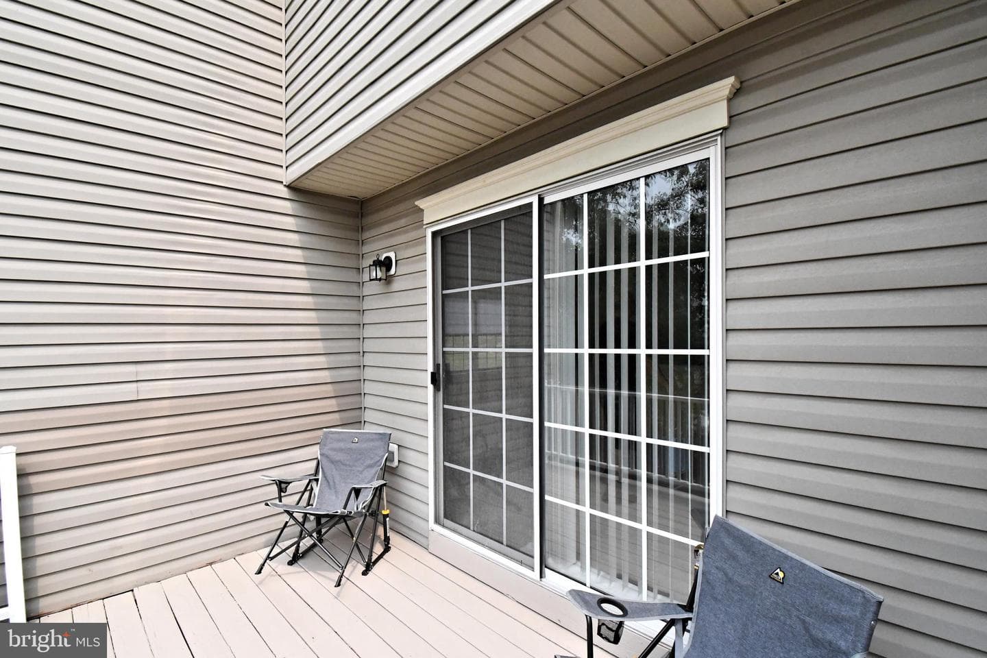 716 Thornhill Drive photo 38