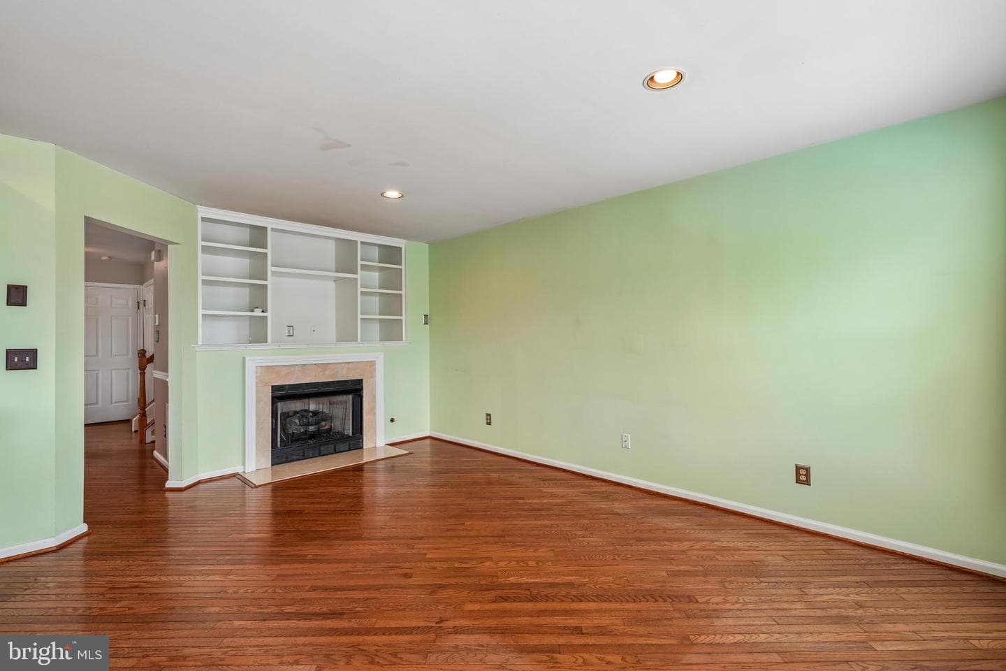 101 Walker Road photo 6