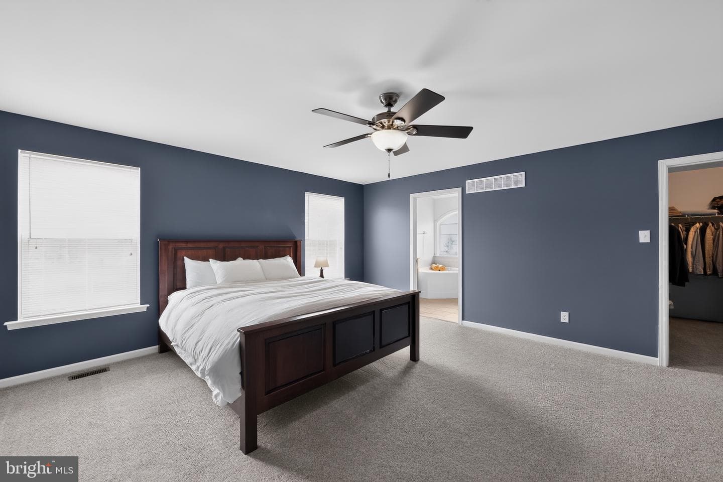 1100 Autumnview Lane photo 31