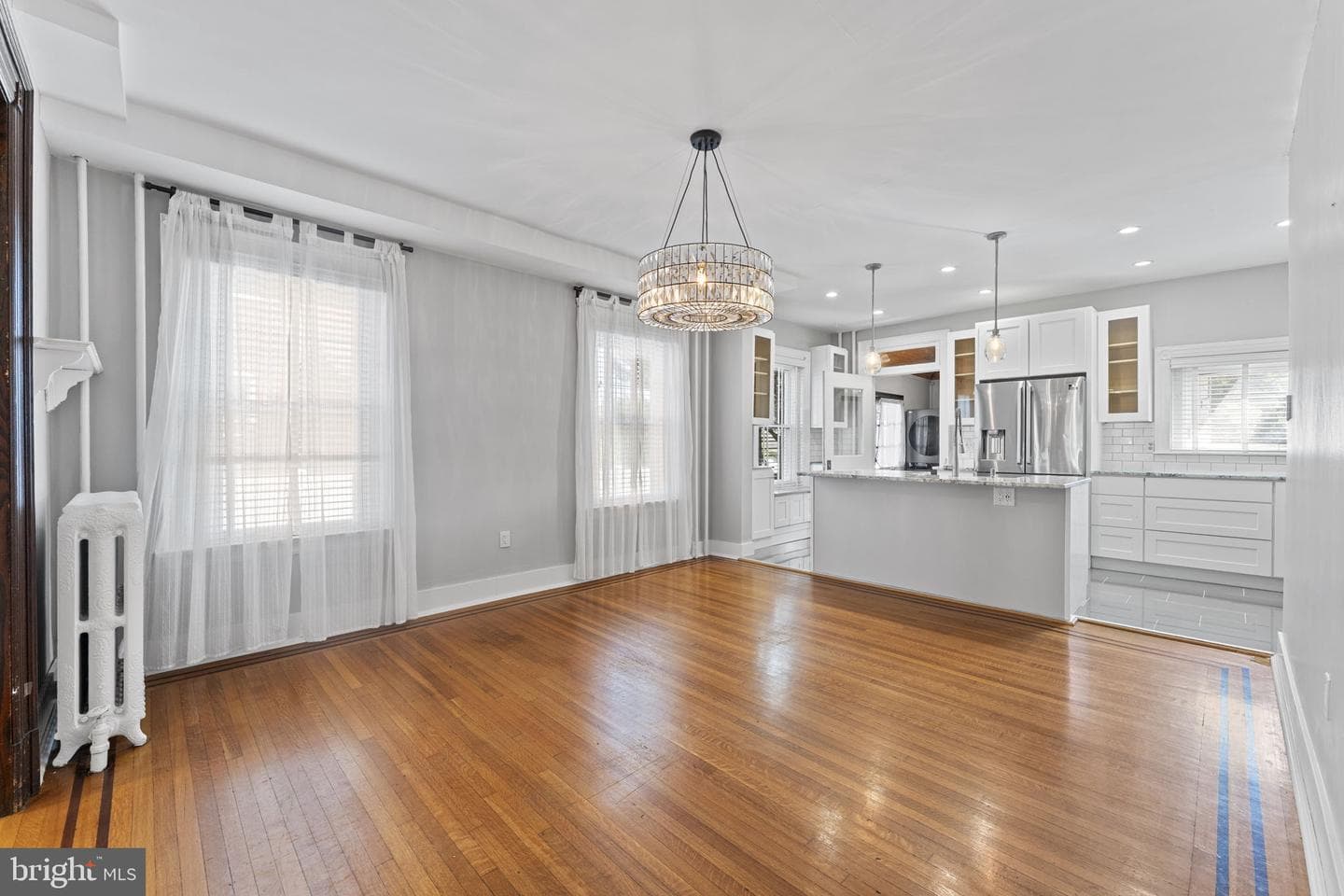 328 Columbia Avenue photo 11