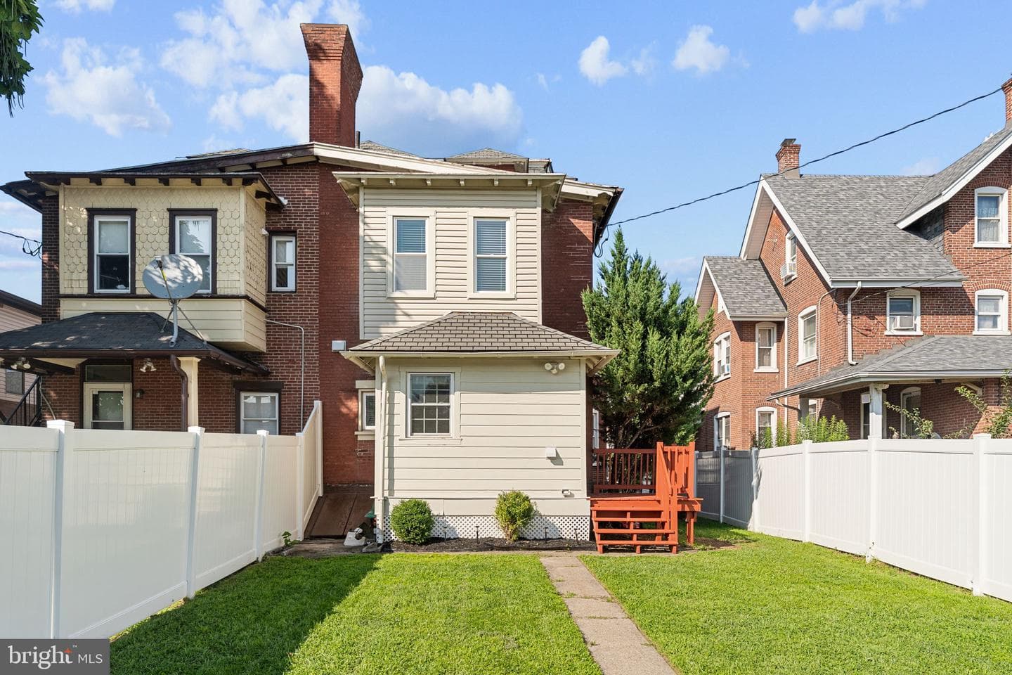 328 Columbia Avenue photo 34
