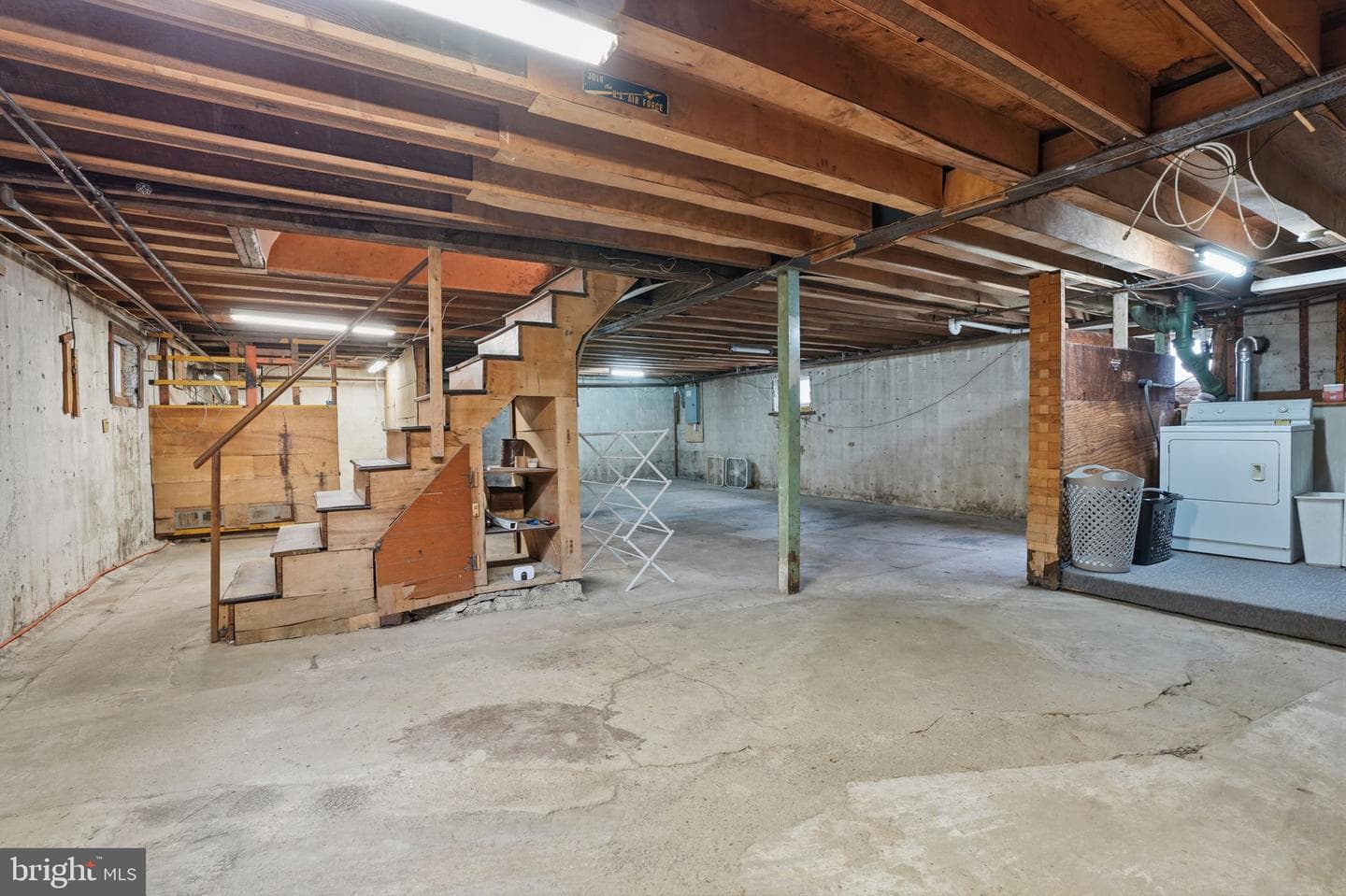 2601 Broadway Avenue photo 17
