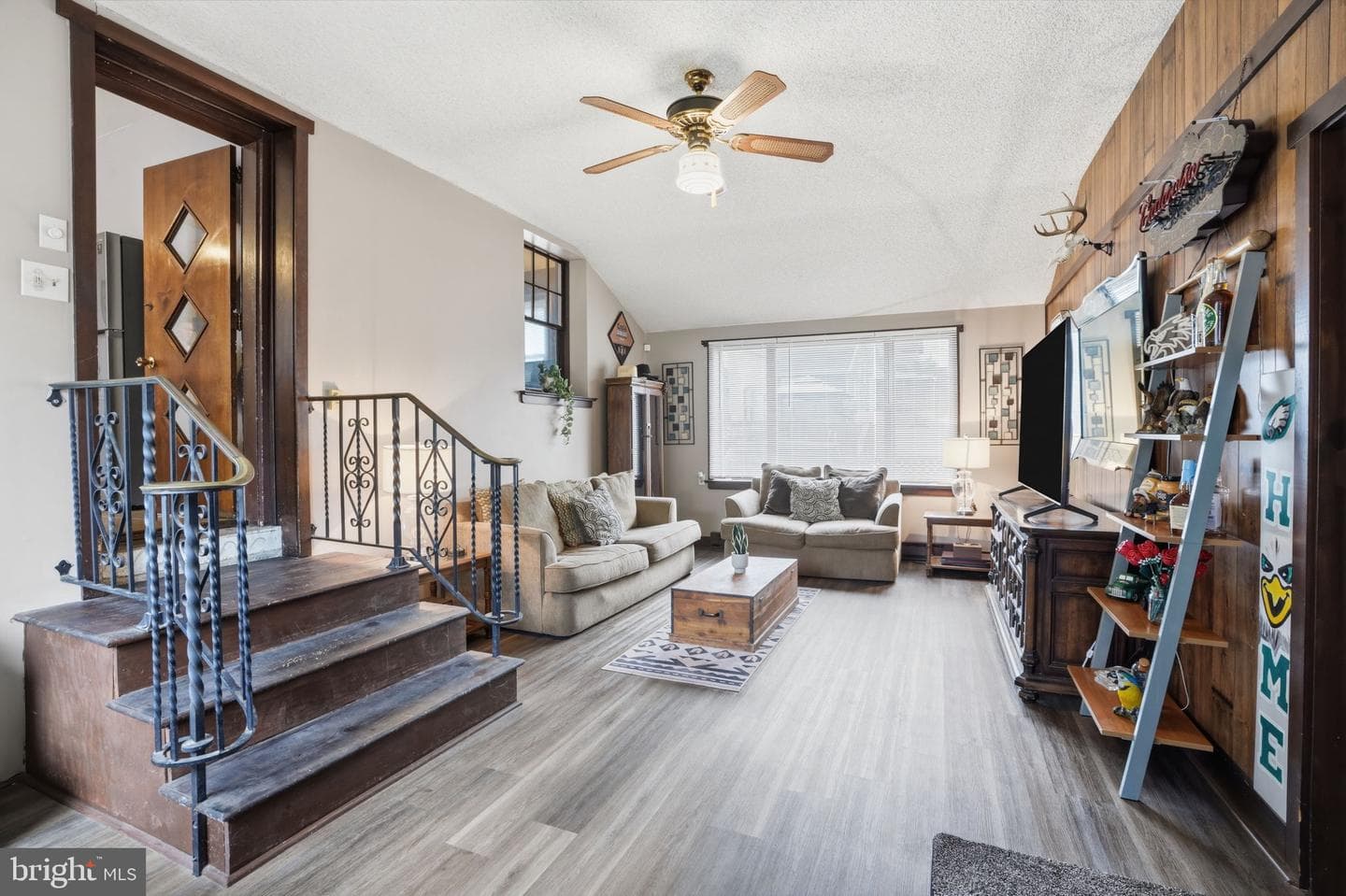 2601 Broadway Avenue photo 4