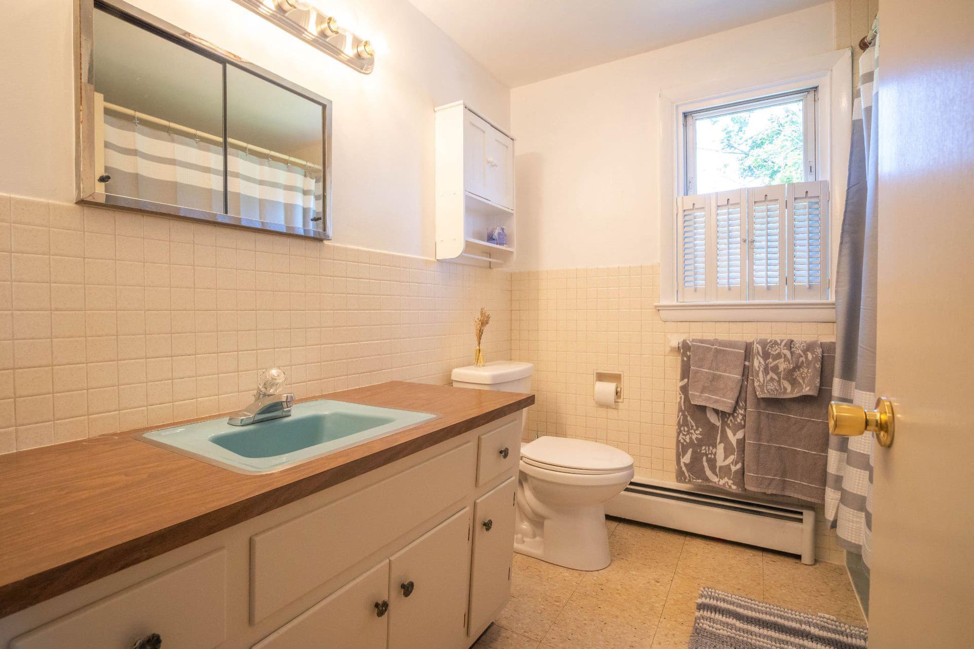 882 Allentown photo 22