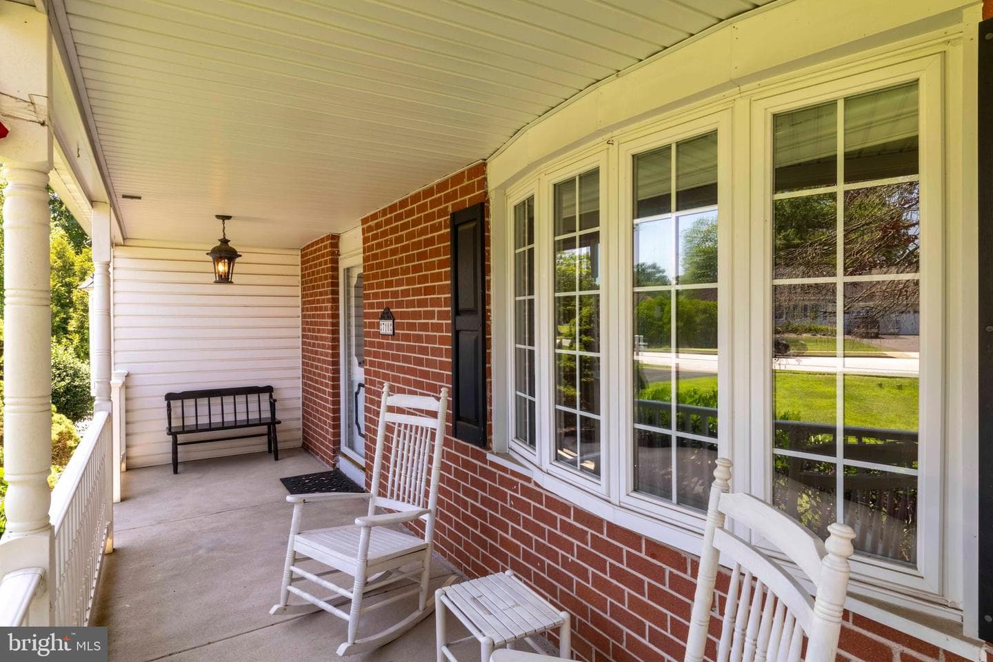 710 Elm Street, Hatfield