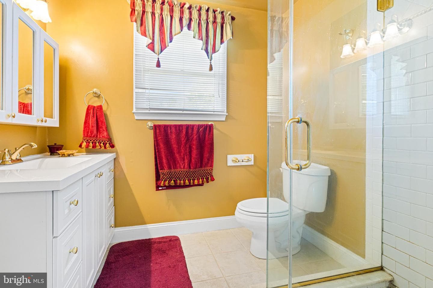 710 Elm Street photo 24