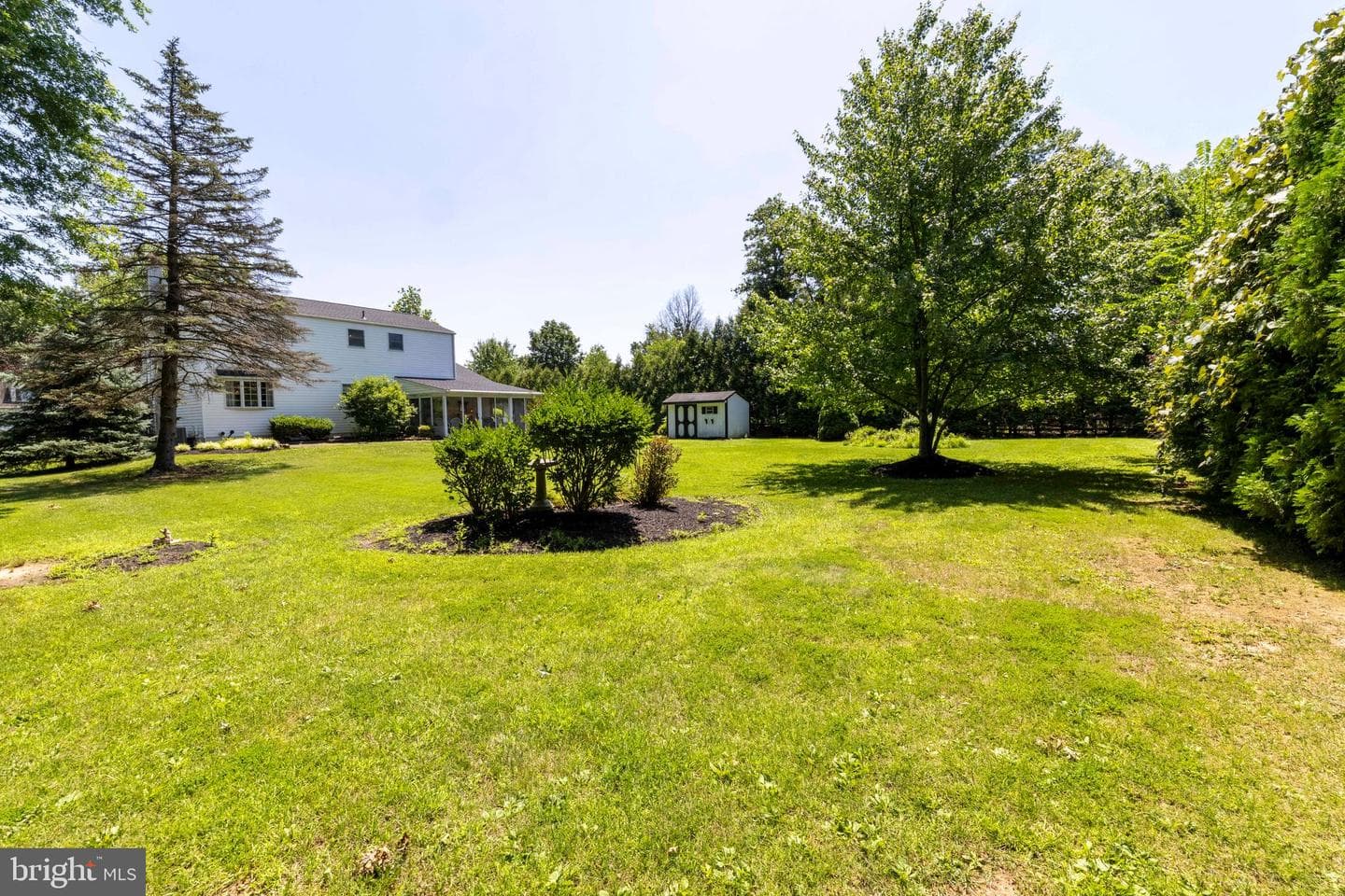 710 Elm Street photo 39