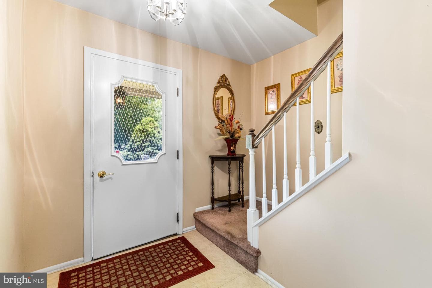 710 Elm Street photo 4