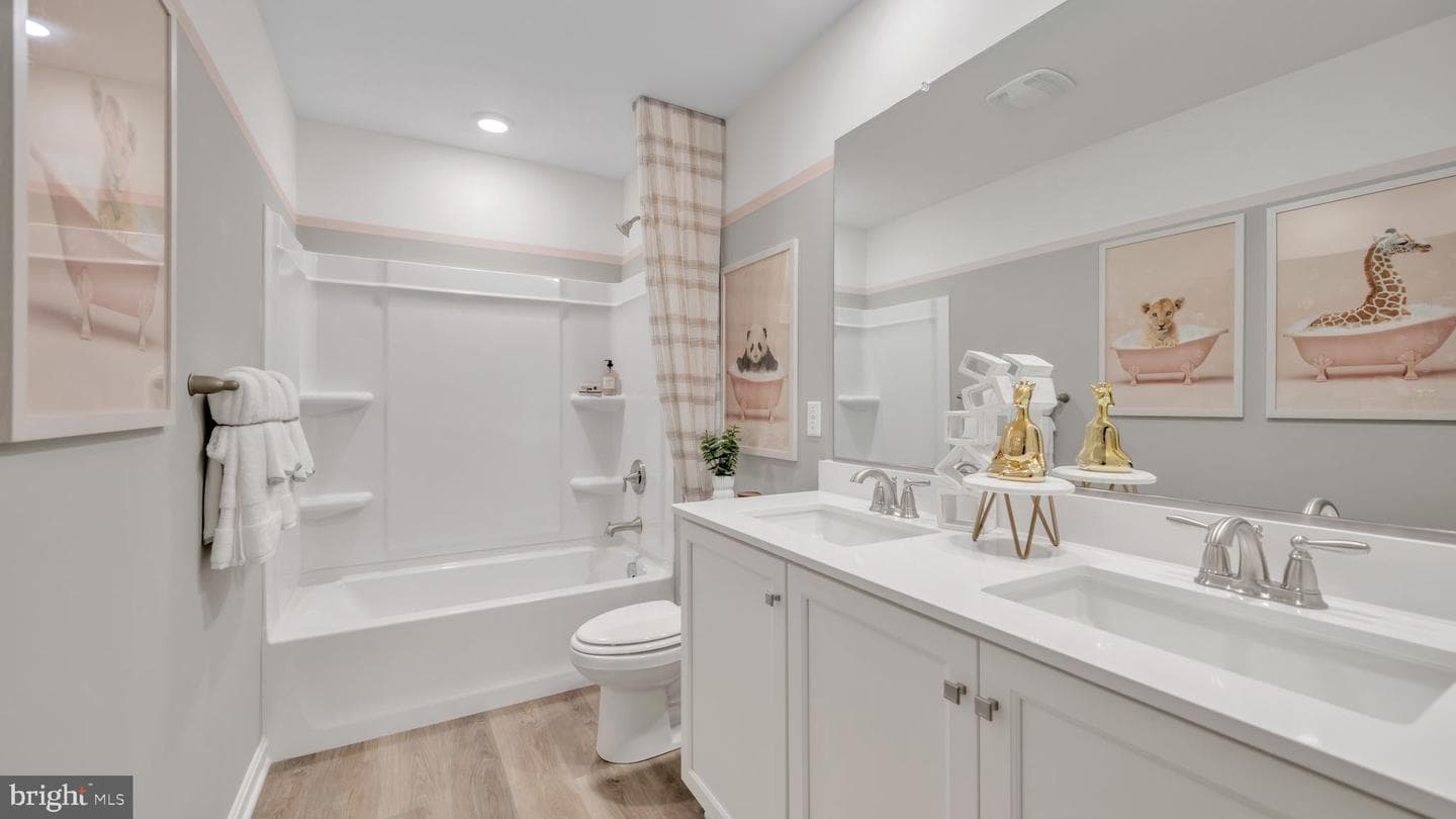3043 Martha Way photo 23