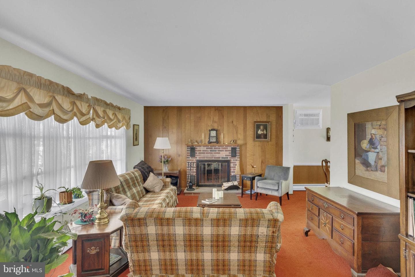 622 Knoll Drive photo 7