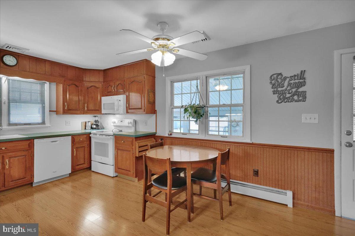 1063 Hale Street photo 12